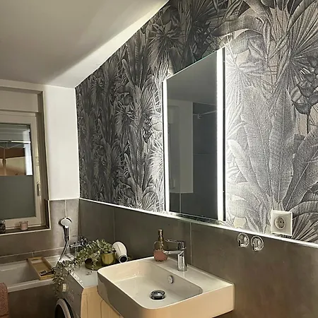 Apartamento Deluxe Mit Terrasse Duisburg