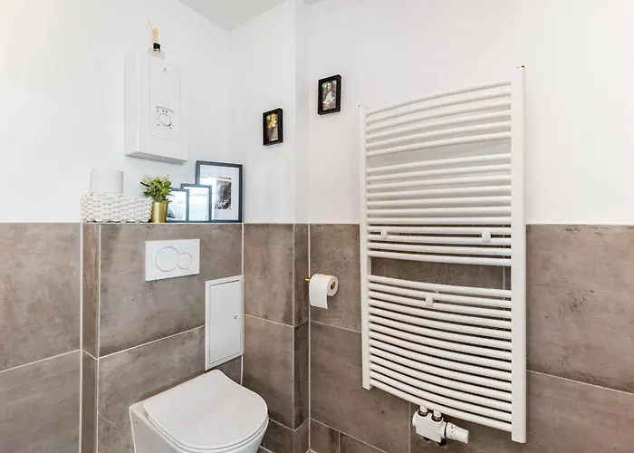 Deluxe Mit Terrasse Duisburg